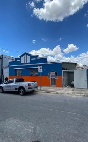 Casa para alugar com 220m², 3 quartos e 1 vaga