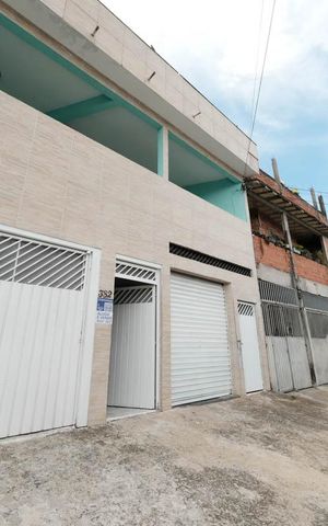 Casa à venda com 128m², 3 quartos e 3 vagasFachada