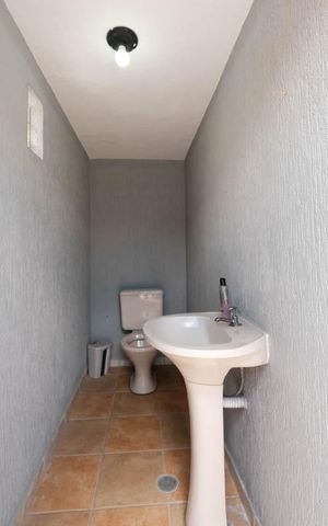 Casa à venda com 128m², 3 quartos e 3 vagasÁrea externa