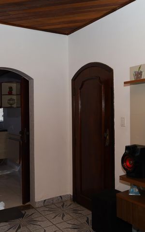 Casa à venda com 120m², 2 quartos e 2 vagasSala