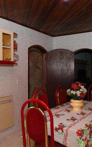 Casa à venda com 120m², 2 quartos e 2 vagasCozinha