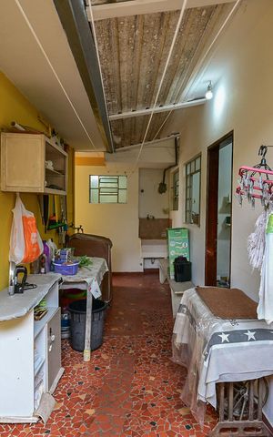Casa à venda com 150m², 2 quartos e 2 vagasÁrea de Serviço 