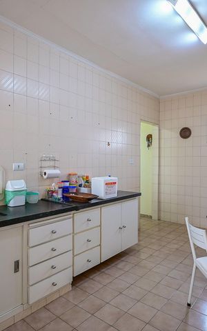 Casa à venda com 150m², 2 quartos e 2 vagasCozinha