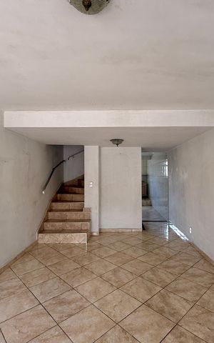 Casa para alugar com 120m², 2 quartos e sem vaga Casa para alugar com 120m², 2 quartos e sem vagaSala