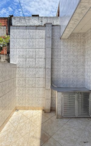 Casa para alugar com 120m², 2 quartos e sem vaga Casa para alugar com 120m², 2 quartos e sem vagaEdícula