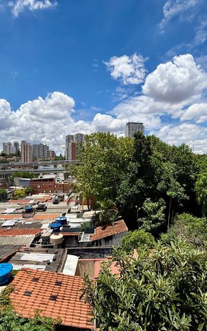 Casa para alugar com 120m², 2 quartos e sem vaga Casa para alugar com 120m², 2 quartos e sem vagaVista Sacada Quarto 2