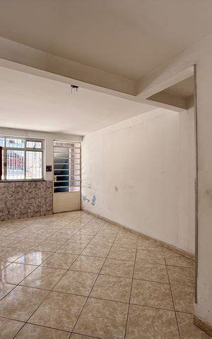 Casa para alugar com 120m², 2 quartos e sem vaga Casa para alugar com 120m², 2 quartos e sem vagaEdícula