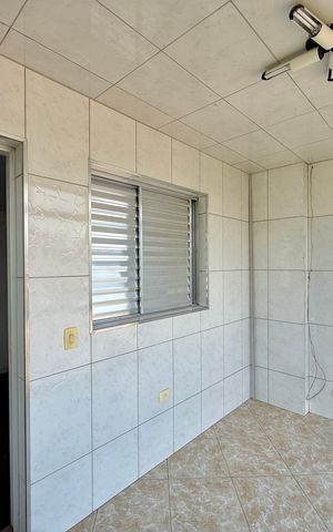 Casa para alugar com 120m², 2 quartos e sem vaga Casa para alugar com 120m², 2 quartos e sem vagaSacada Quarto 2