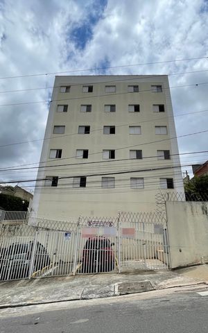 Apartamento para alugar com 56m², 3 quartos e 1 vaga Apartamento para alugar com 56m², 3 quartos e 1 vagaFachada + Placa