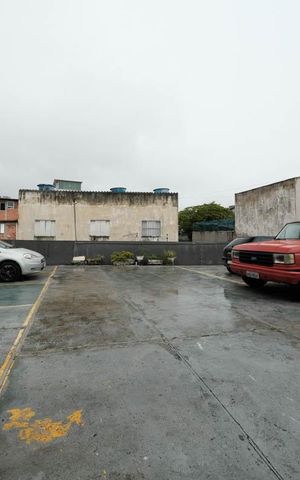Apartamento à venda com 74m², 2 quartos e 1 vagaÁrea comum