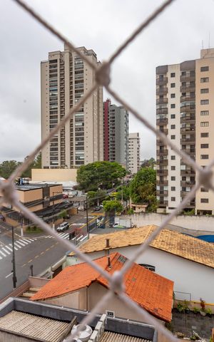 Apartamento à venda com 114m², 2 quartos e 2 vagas Apartamento à venda com 114m², 2 quartos e 2 vagasVista do closet