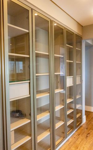 Apartamento à venda com 114m², 2 quartos e 2 vagas Apartamento à venda com 114m², 2 quartos e 2 vagasCloset da suíte 2