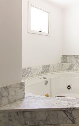 Apartamento à venda com 132m², 3 quartos e 2 vagas Apartamento à venda com 132m², 3 quartos e 2 vagasBanheiro da Suíte 2