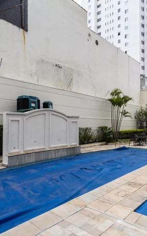 Apartamento à venda com 132m², 3 quartos e 2 vagas Apartamento à venda com 132m², 3 quartos e 2 vagasPiscina