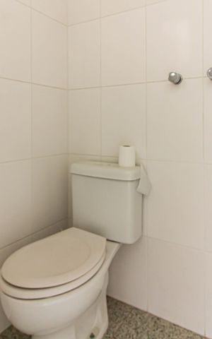 Apartamento à venda com 132m², 3 quartos e 2 vagas Apartamento à venda com 132m², 3 quartos e 2 vagasÁrea de Serviço