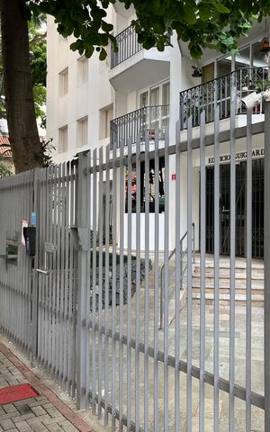 Apartamento para alugar com 100m², 2 quartos e sem vaga Apartamento para alugar com 100m², 2 quartos e sem vagaFachada