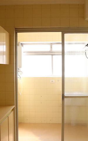 Apartamento para alugar com 100m², 2 quartos e sem vagaCozinha