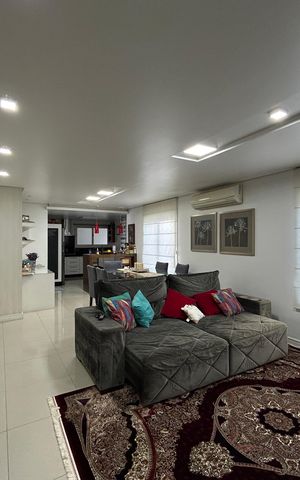 Casa à venda com 212m², 3 quartos e 4 vagas