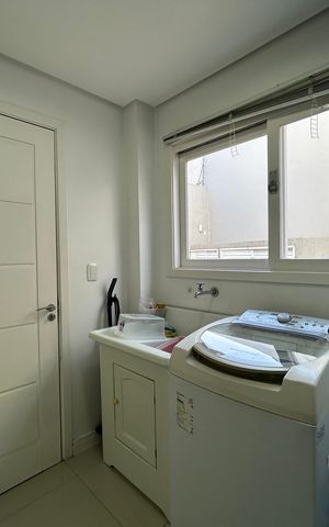 Casa à venda com 212m², 3 quartos e 4 vagas