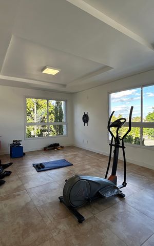 Casa à venda com 212m², 3 quartos e 4 vagas