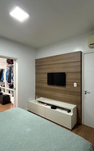 Casa à venda com 212m², 3 quartos e 4 vagas