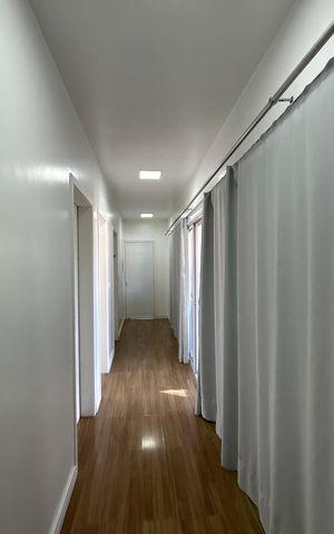Casa à venda com 212m², 3 quartos e 4 vagas