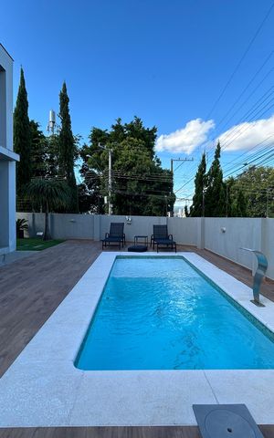 Casa à venda com 212m², 3 quartos e 4 vagas