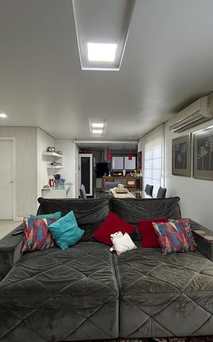 Casa à venda com 212m², 3 quartos e 4 vagas