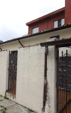 Casa à venda com 125m², 3 quartos e 1 vagaFachada