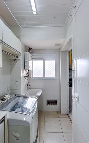 Apartamento à venda com 107m², 3 quartos e 2 vagasÁrea de Serviço