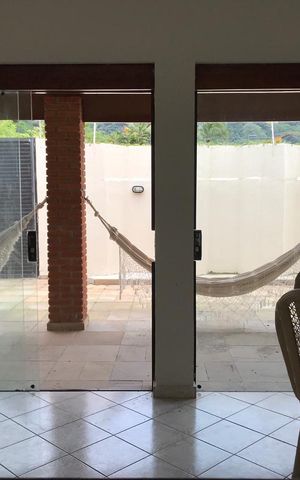 Casa para alugar com 240m², 3 quartos e 3 vagasSala