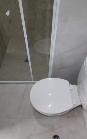Apartamento para alugar com 39m², 2 quartos e sem vagaBanheiro