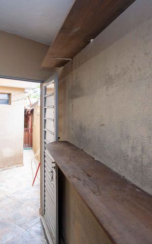 Casa à venda com 170m², 4 quartos e 1 vagaÁrea de Serviço