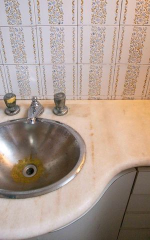 Casa à venda com 170m², 4 quartos e 1 vagaLavabo