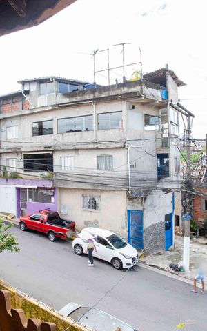 Casa à venda com 170m², 4 quartos e 1 vagaVaranda