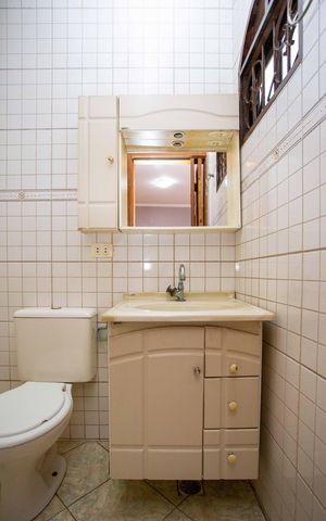 Casa à venda com 170m², 4 quartos e 1 vagaBanheiro da Suíte