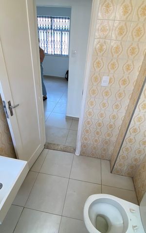 Apartamento para alugar com 62m², 2 quartos e 1 vaga Apartamento para alugar com 62m², 2 quartos e 1 vagaBanheiro