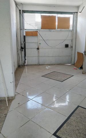 Casa para alugar com 399m², 6 quartos e 2 vagas