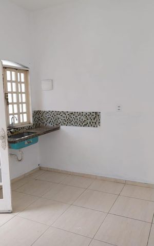 Casa para alugar com 399m², 6 quartos e 2 vagas