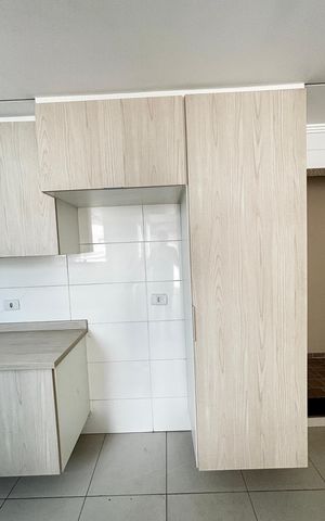 Apartamento à venda com 90m², 2 quartos e 2 vagas Apartamento à venda com 90m², 2 quartos e 2 vagasCozinha