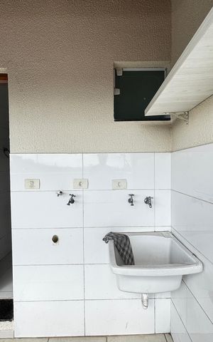 Apartamento à venda com 90m², 2 quartos e 2 vagas Apartamento à venda com 90m², 2 quartos e 2 vagasCobertura - Area de Serviço