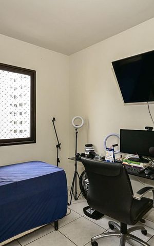 Apartamento à venda com 81m², 2 quartos e 1 vagaQuarto 2