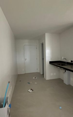 Apartamento à venda com 185m², 3 quartos e 3 vagasCozinha