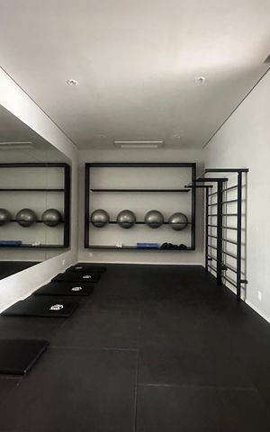Apartamento à venda com 185m², 3 quartos e 3 vagasÁrea comum - Academia