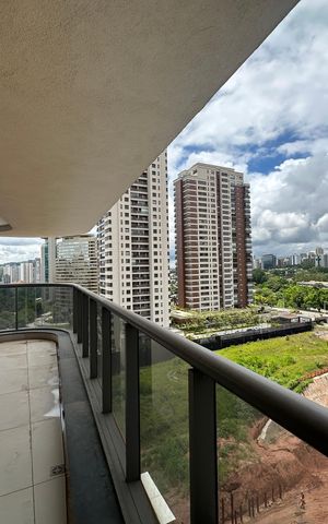 Apartamento à venda com 185m², 3 quartos e 3 vagasVaranda da Sala