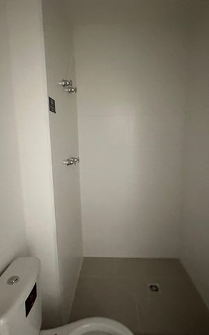 Apartamento à venda com 185m², 3 quartos e 3 vagasBanheiro de serviço