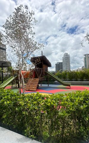 Apartamento à venda com 185m², 3 quartos e 3 vagasÁrea comum - Playground