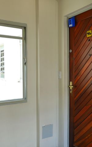 Apartamento para alugar com 43m², 2 quartos e sem vagaÁrea comum - Saguão do andar