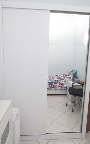 Casa à venda com 98m², 3 quartos e 2 vagasQuarto 2