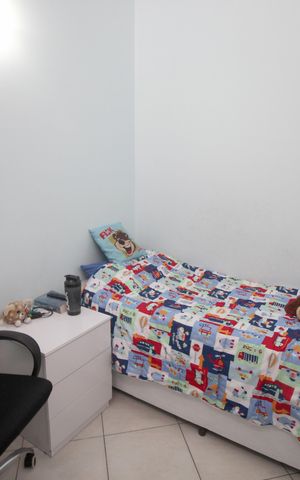 Casa à venda com 98m², 3 quartos e 2 vagasQuarto 2